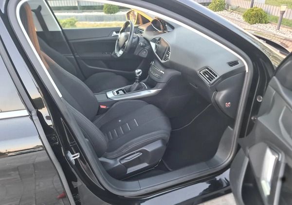 Peugeot 308 cena 28700 przebieg: 199079, rok produkcji 2014 z Prochowice małe 137